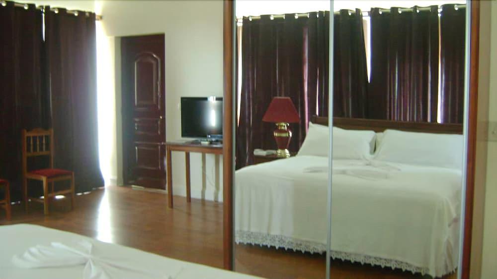 Hotel Santos Pina CAPE VERDE Exterior photo